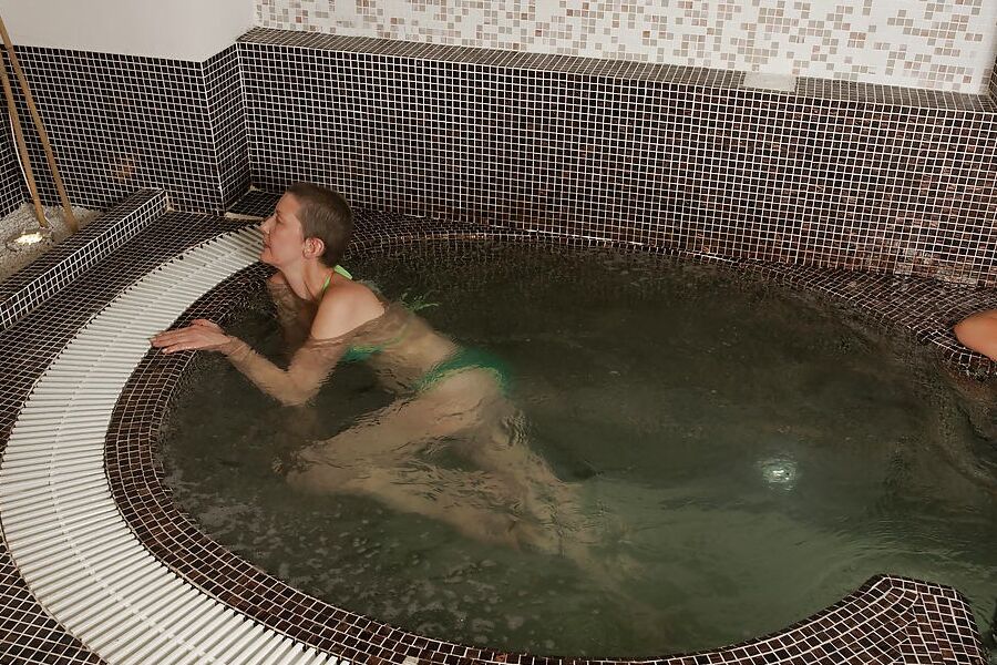 Mature mothers in shower and sauna PART 1