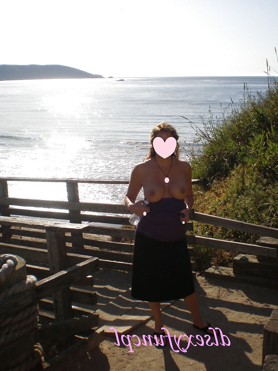 Happy Holidays From David & Lola- Pismo Fun!