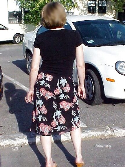 MarieRocks 50+ Outdoors and In Public