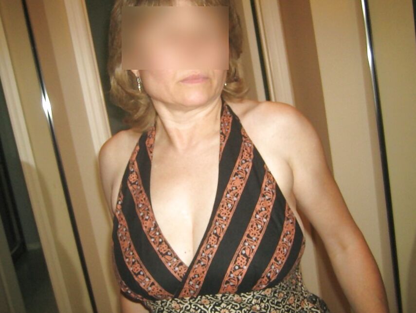 MarieRocks, 50+ MILF - Photos from 2011 #1