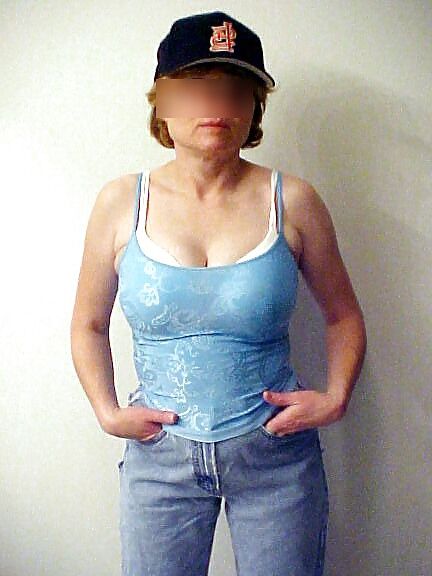 MarieRocks, 50+ MILF - Photos from 2006 #4