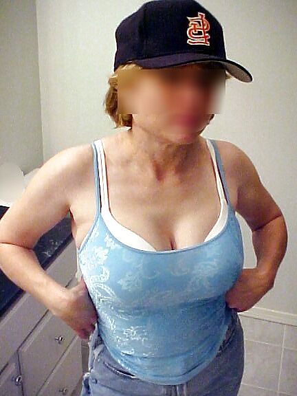 MarieRocks, 50+ MILF - Photos from 2006 #4