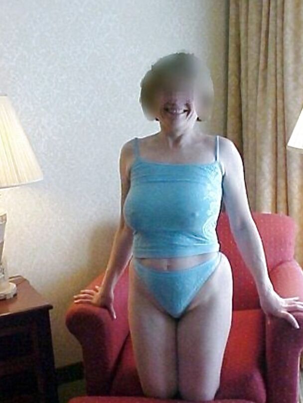 MarieRocks, 50+ MILF - Photos from 2006