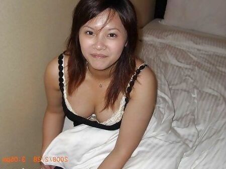 Busty Asian GF gives hot wild blowjob