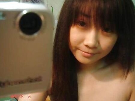 Selfmade pics of hot Asian naked at home