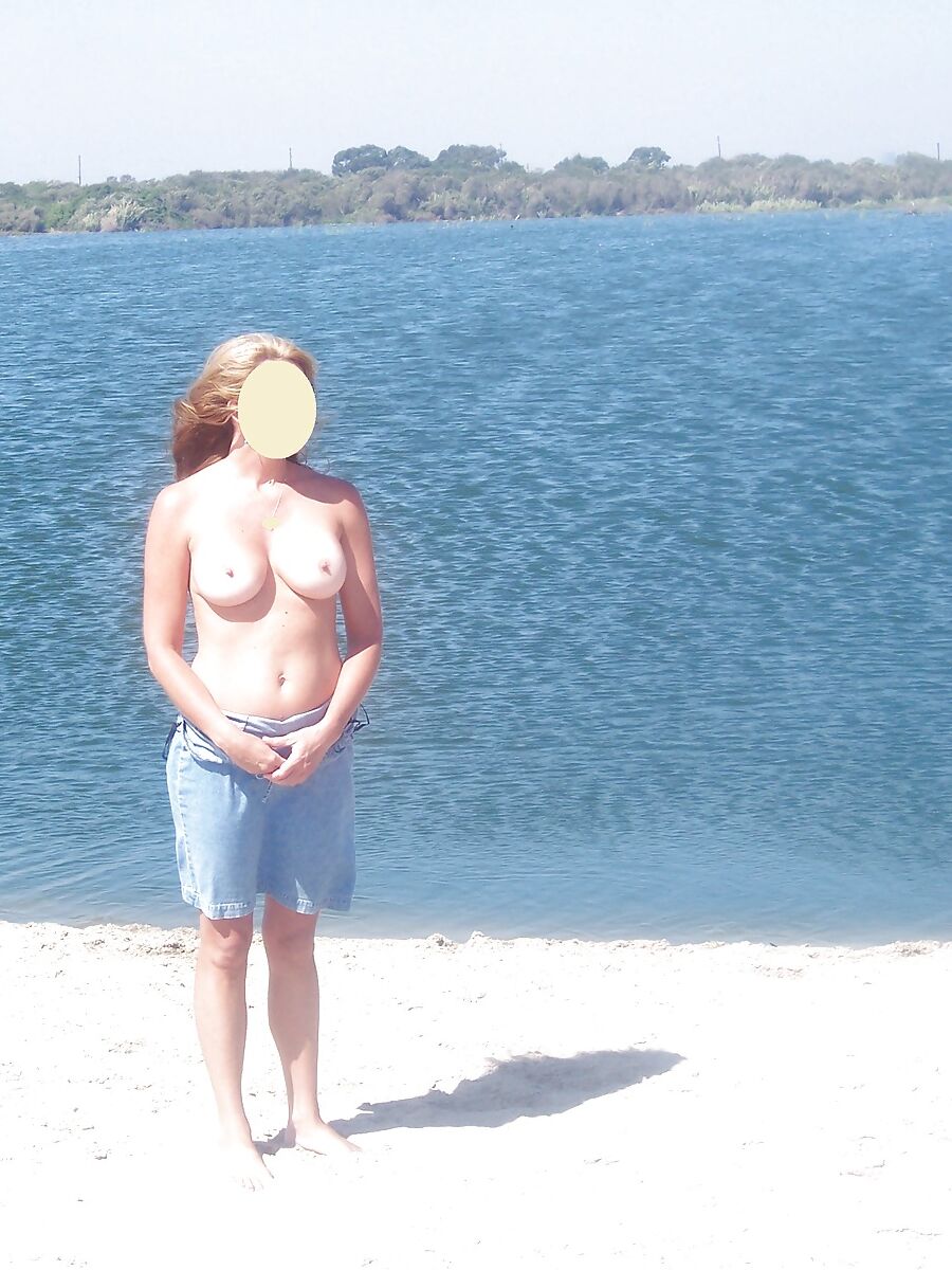 Sexy Beach Fun!