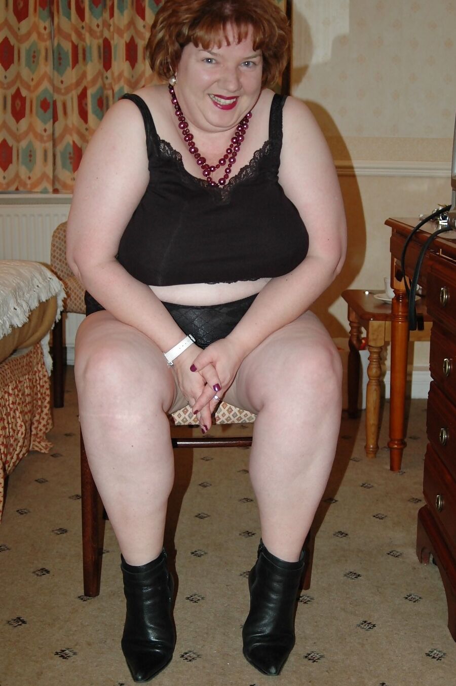Chris44g Hotel Striptease