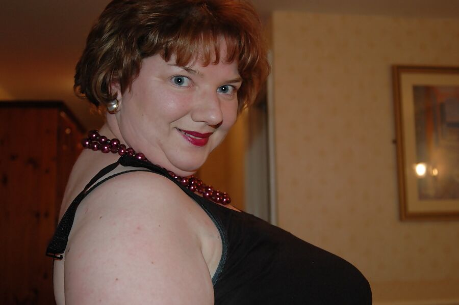 Chris44g Hotel Striptease