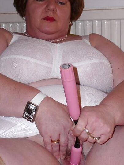 Chris44g White Girdle