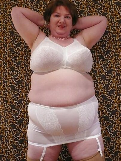 Chris44g White Girdle