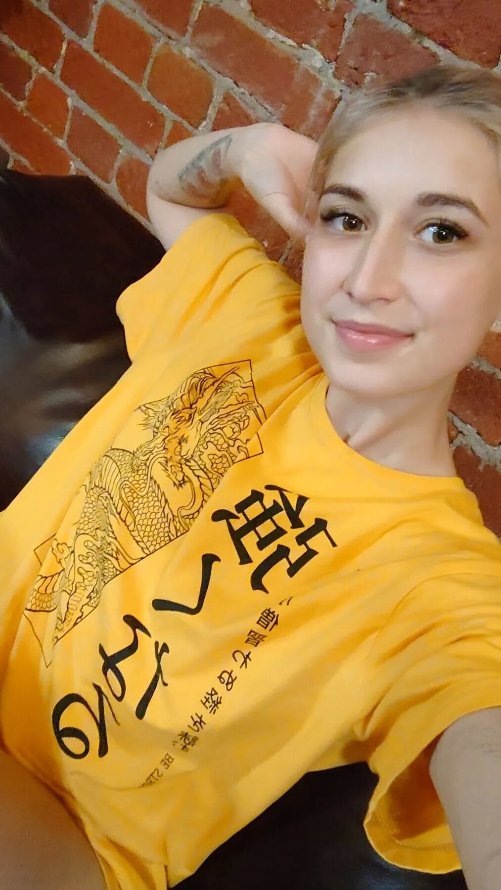 Petite teen cutie loves to get naked and dirty