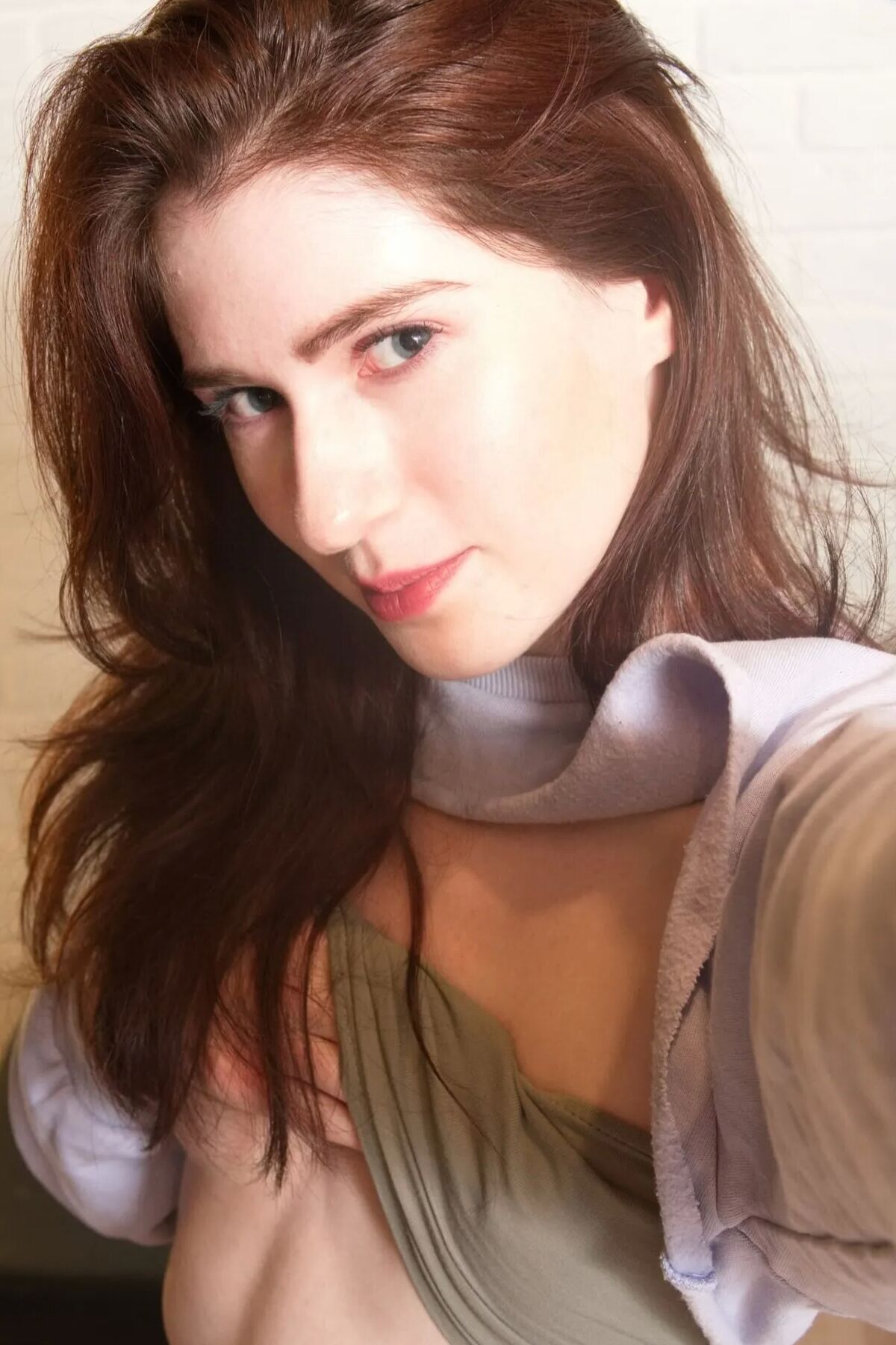 I like to take pics of my perfect tits