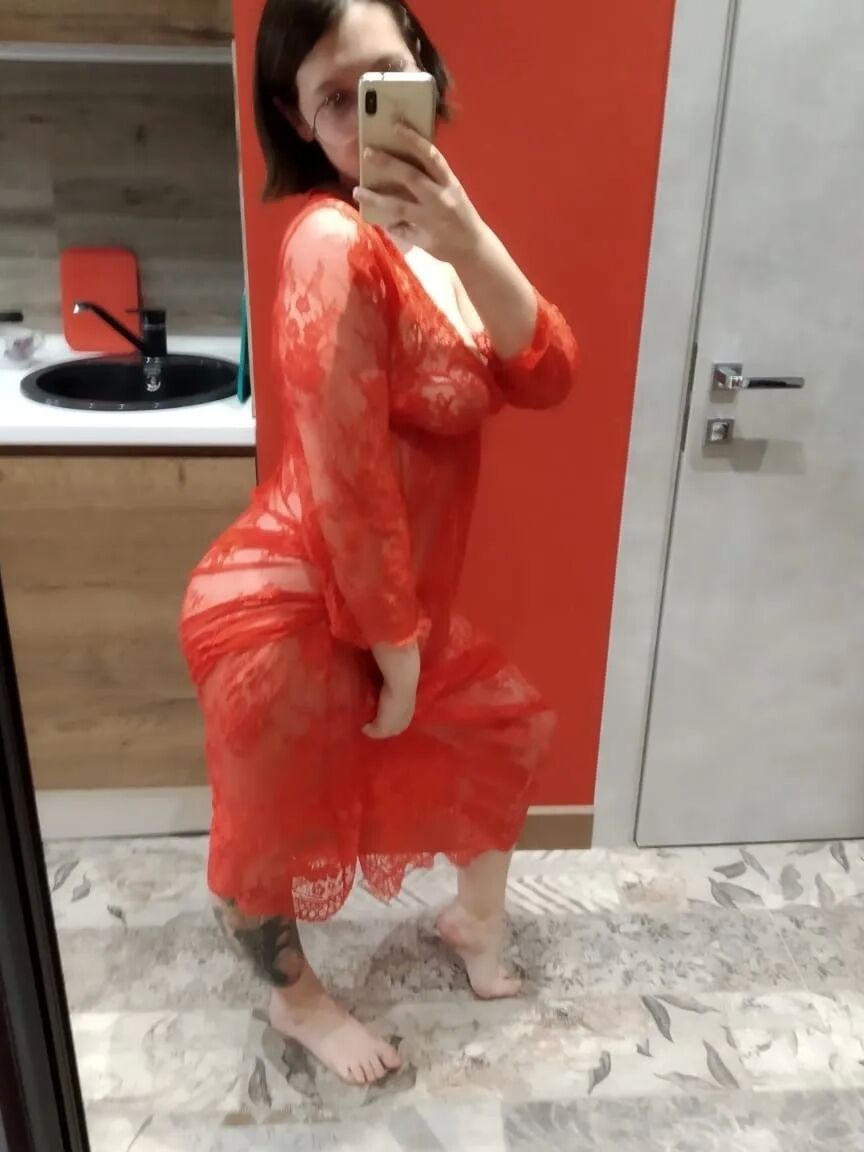 Natural busty babe loves to tease in lingerie