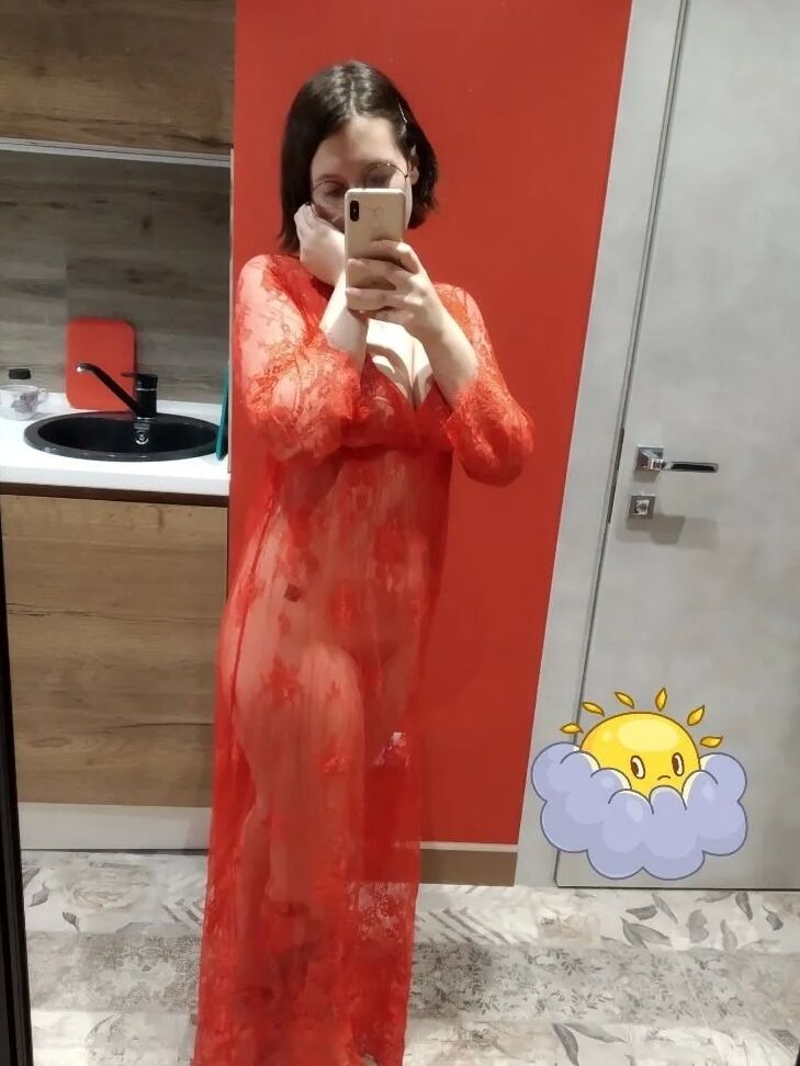 Natural busty babe loves to tease in lingerie