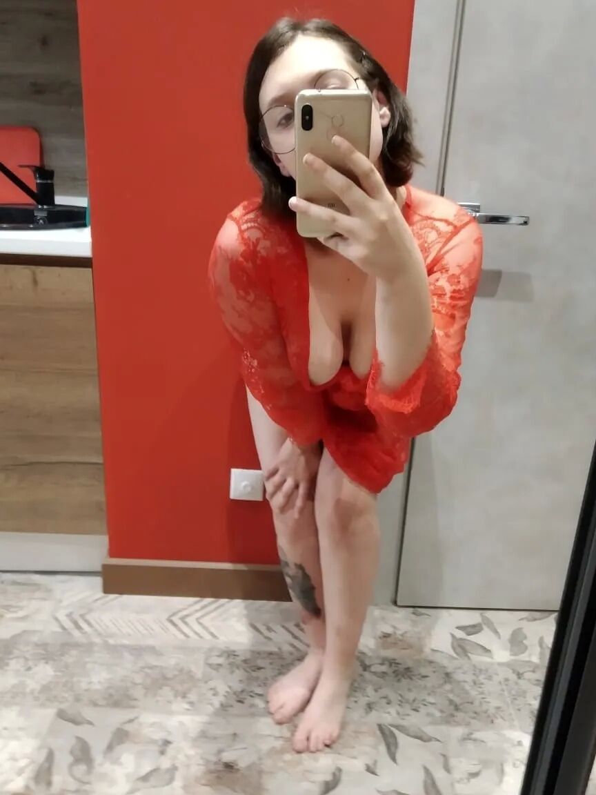 Natural busty babe loves to tease in lingerie