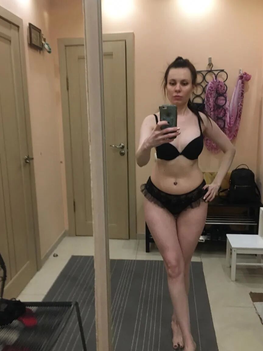 Sexy mirror selfies in my favorite lingerie