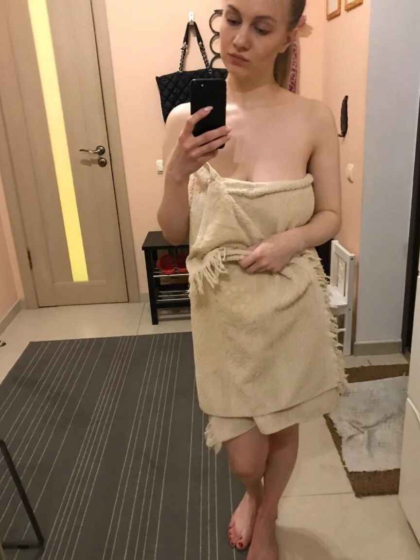 Took some selfies after a nice hot shower
