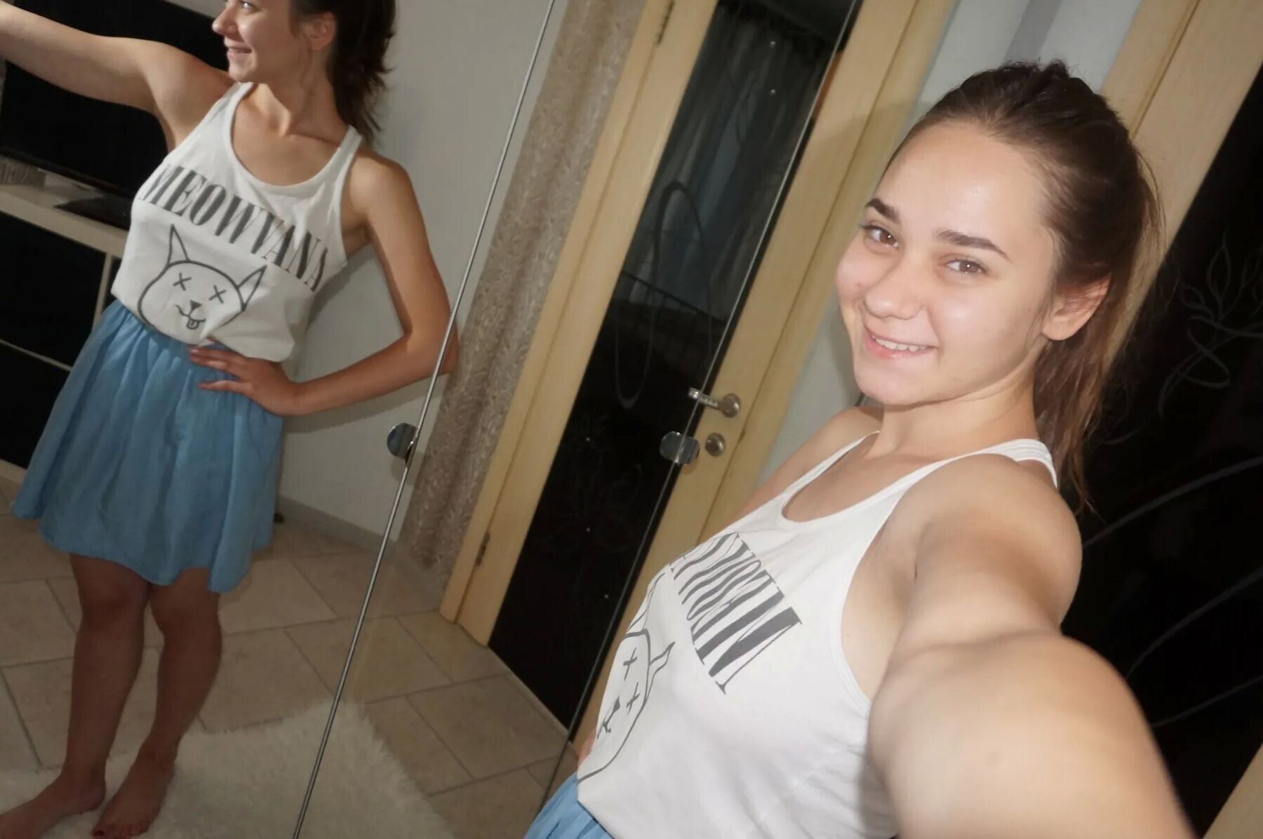 Naturally busty cutie shows off her nudes