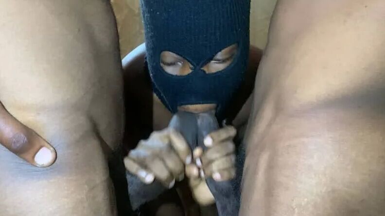 Threesome blowjob