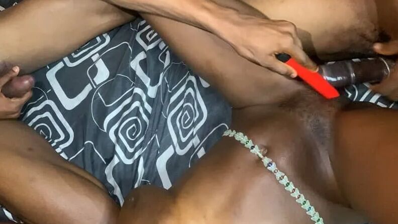 Bisexual threesome fucking