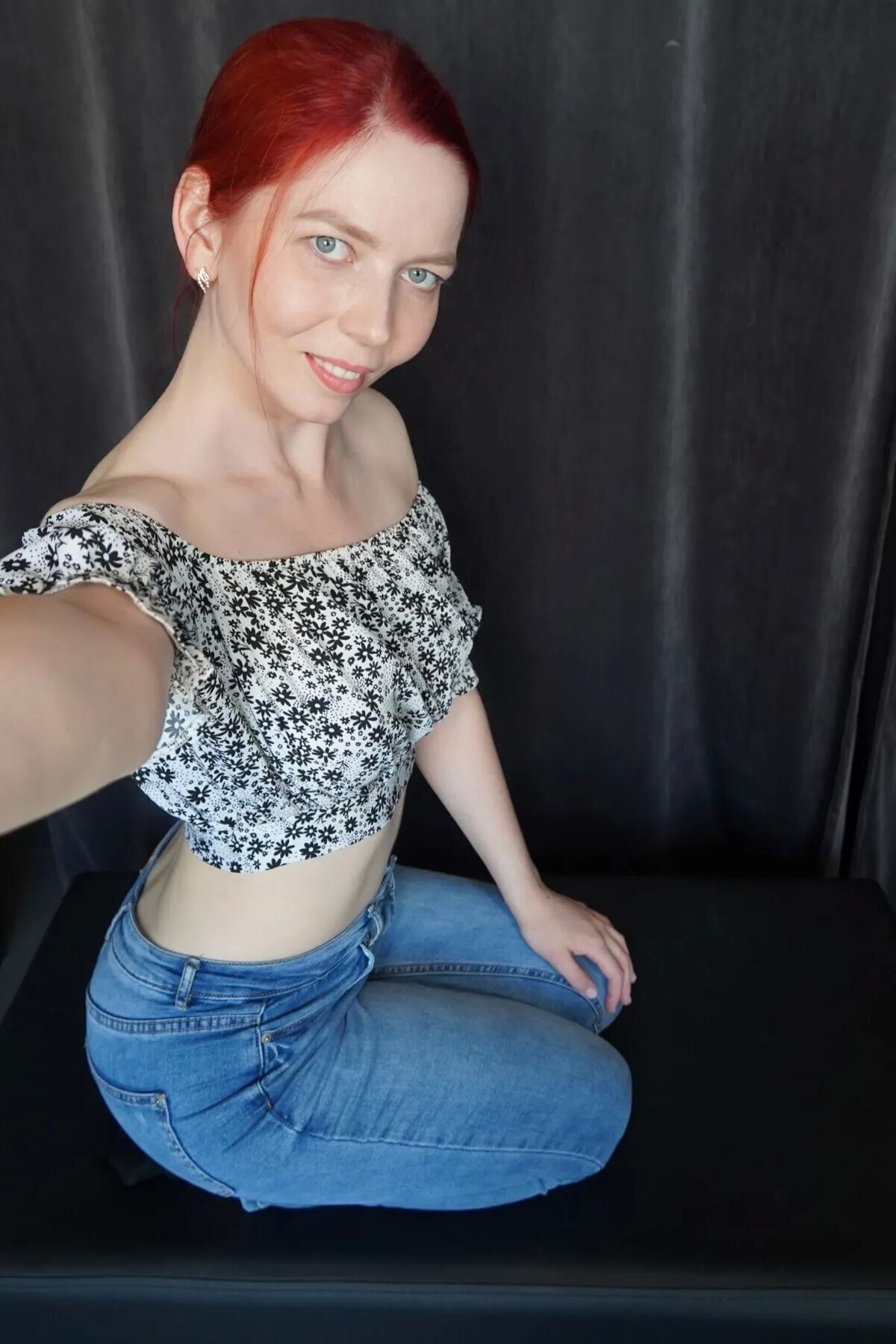 Friend's girlfriend accidentally sent me her sexy nudes