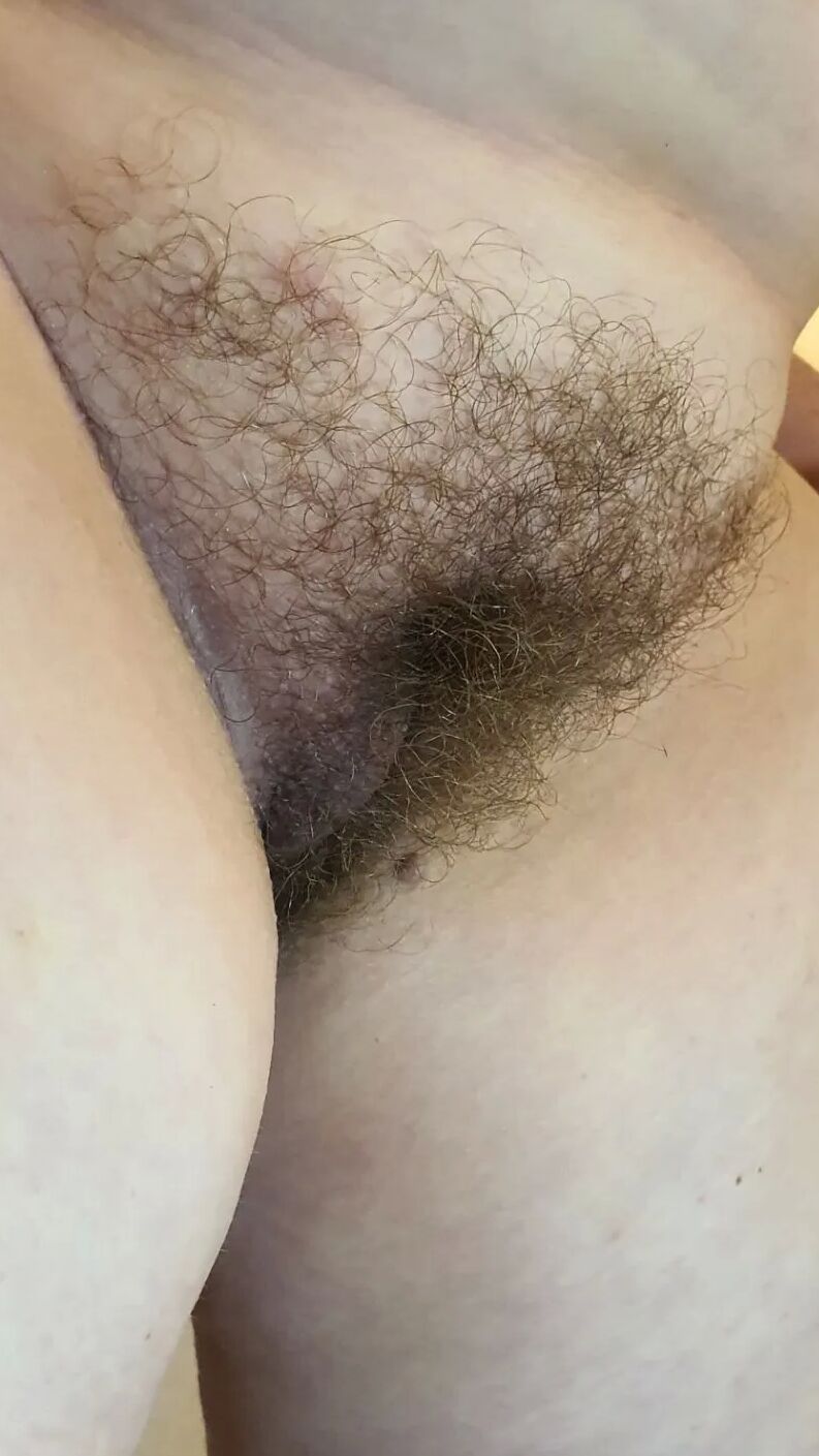 Chubby MILF Amy Leaf- A little bit chubbier
