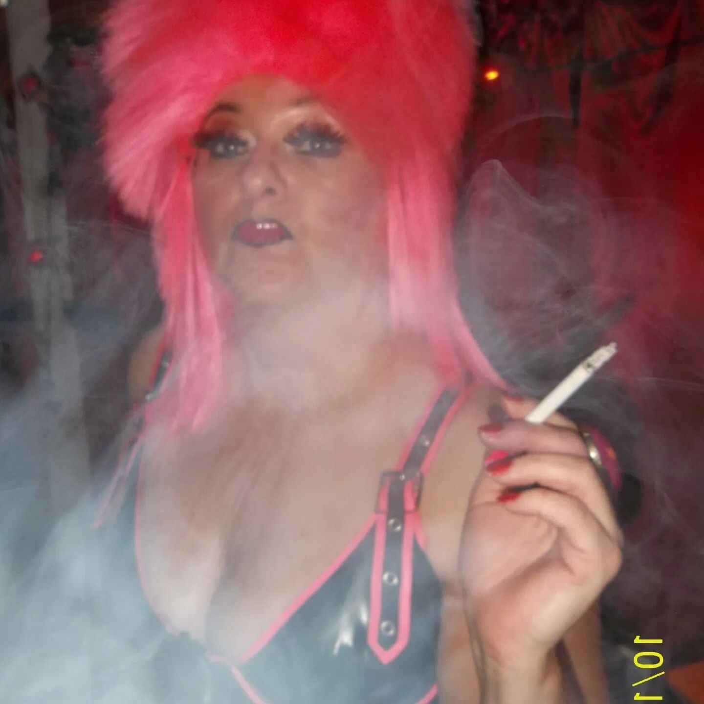 SHIRLEY SLUT 318