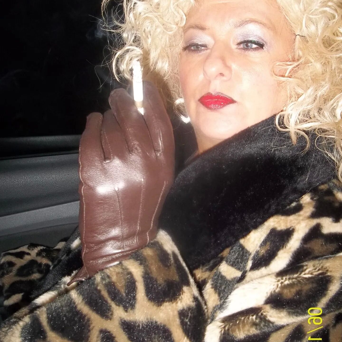 SHIRLEY SLUT 316