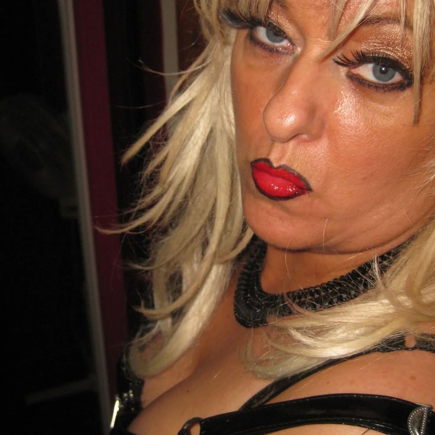 SHIRLEY SLUT 315