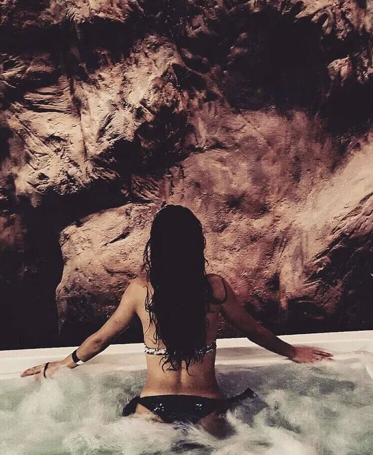 Melania SexCam. Free Photos