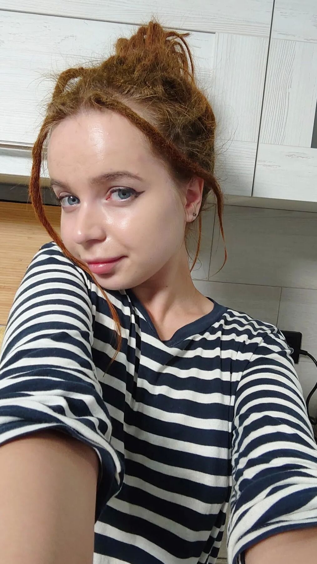 Should I bang this hot redhead babe?
