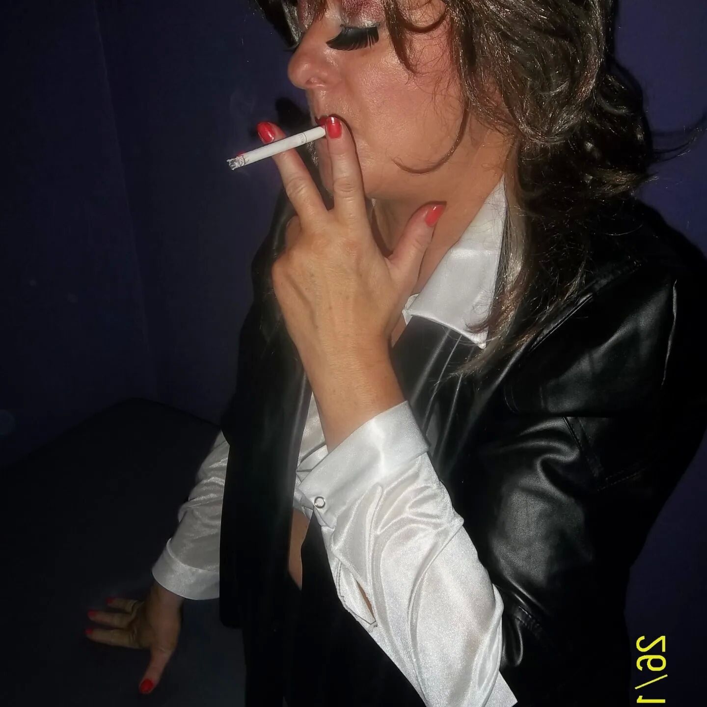 SHIRLEY SLUT 302 HAPPY