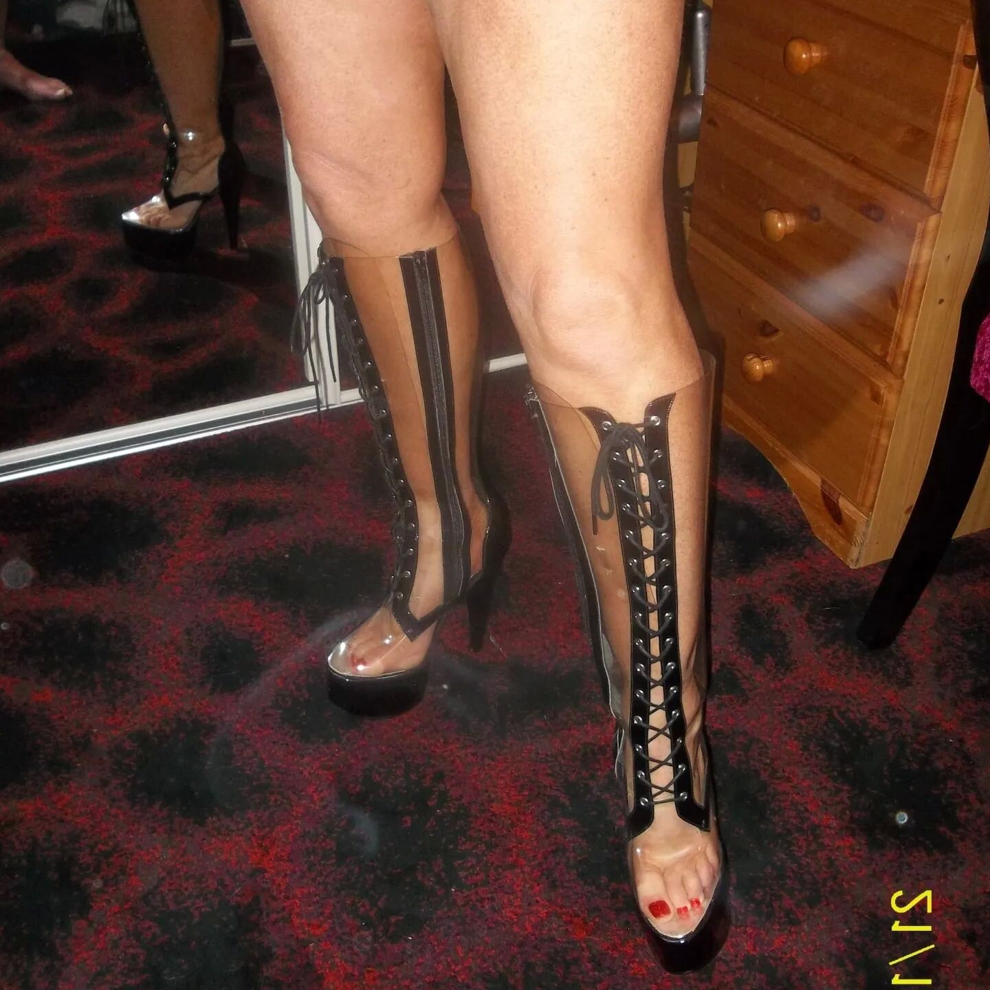 SHIRLEY SLUT 299