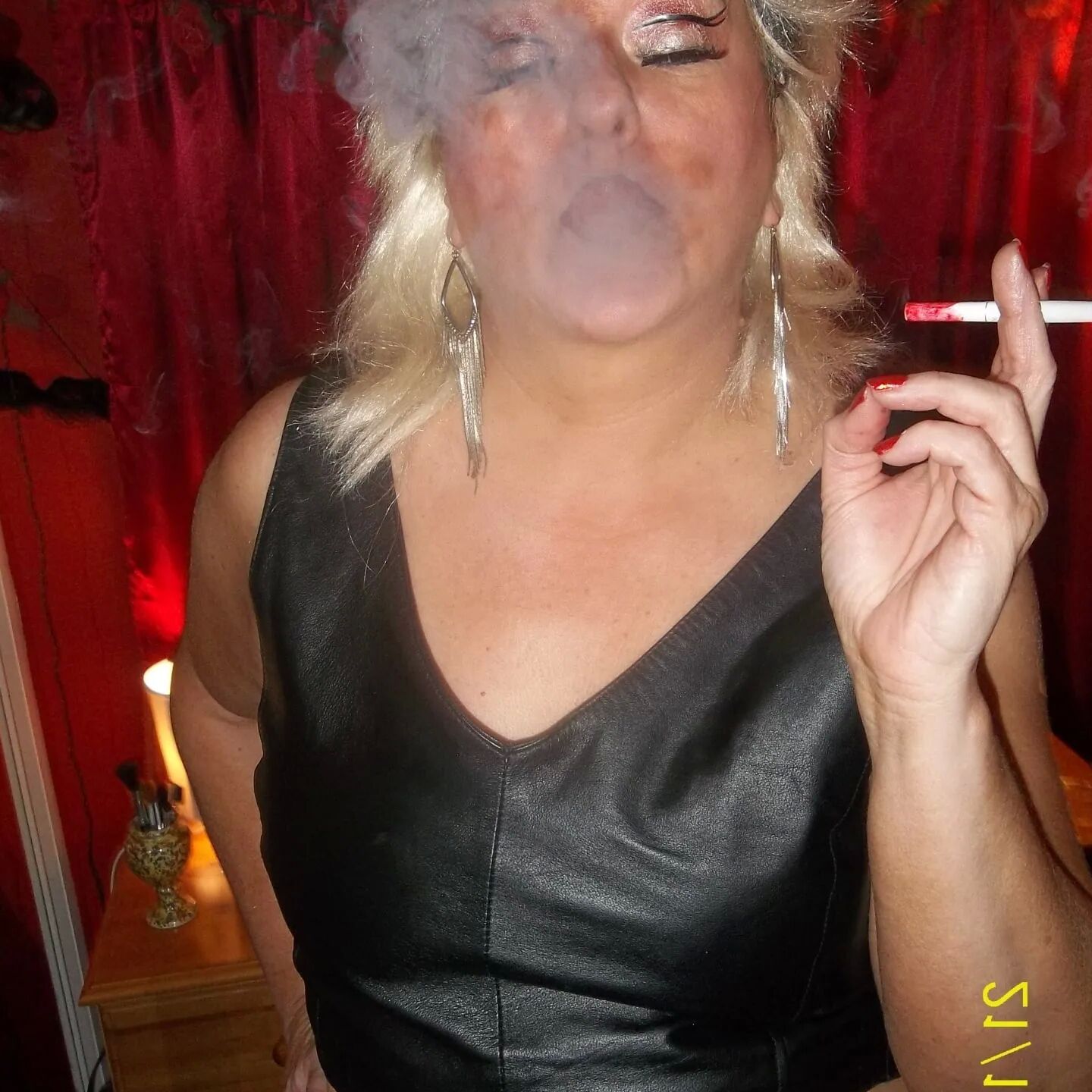 SHIRLEY SLUT 299