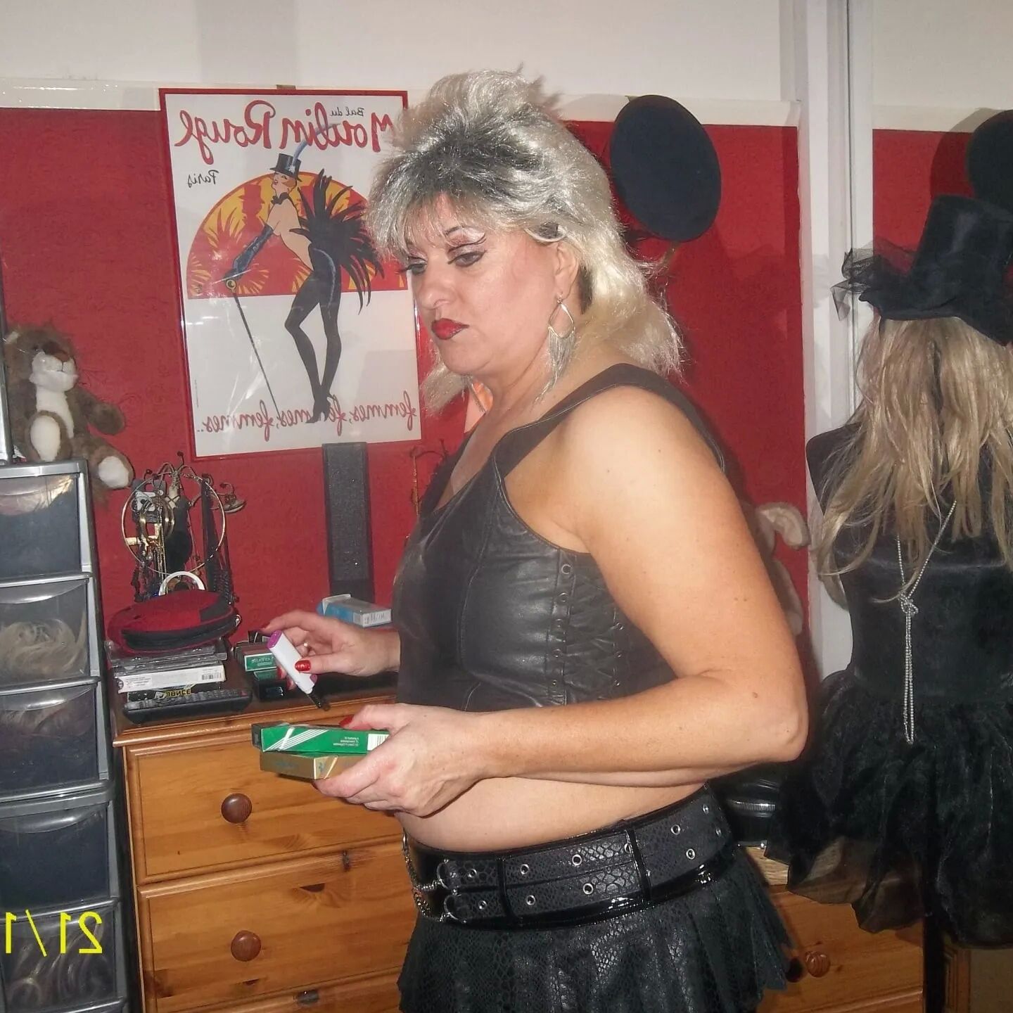 SHIRLEY SLUT 299