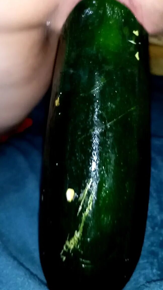 Zucchini in the pussy
