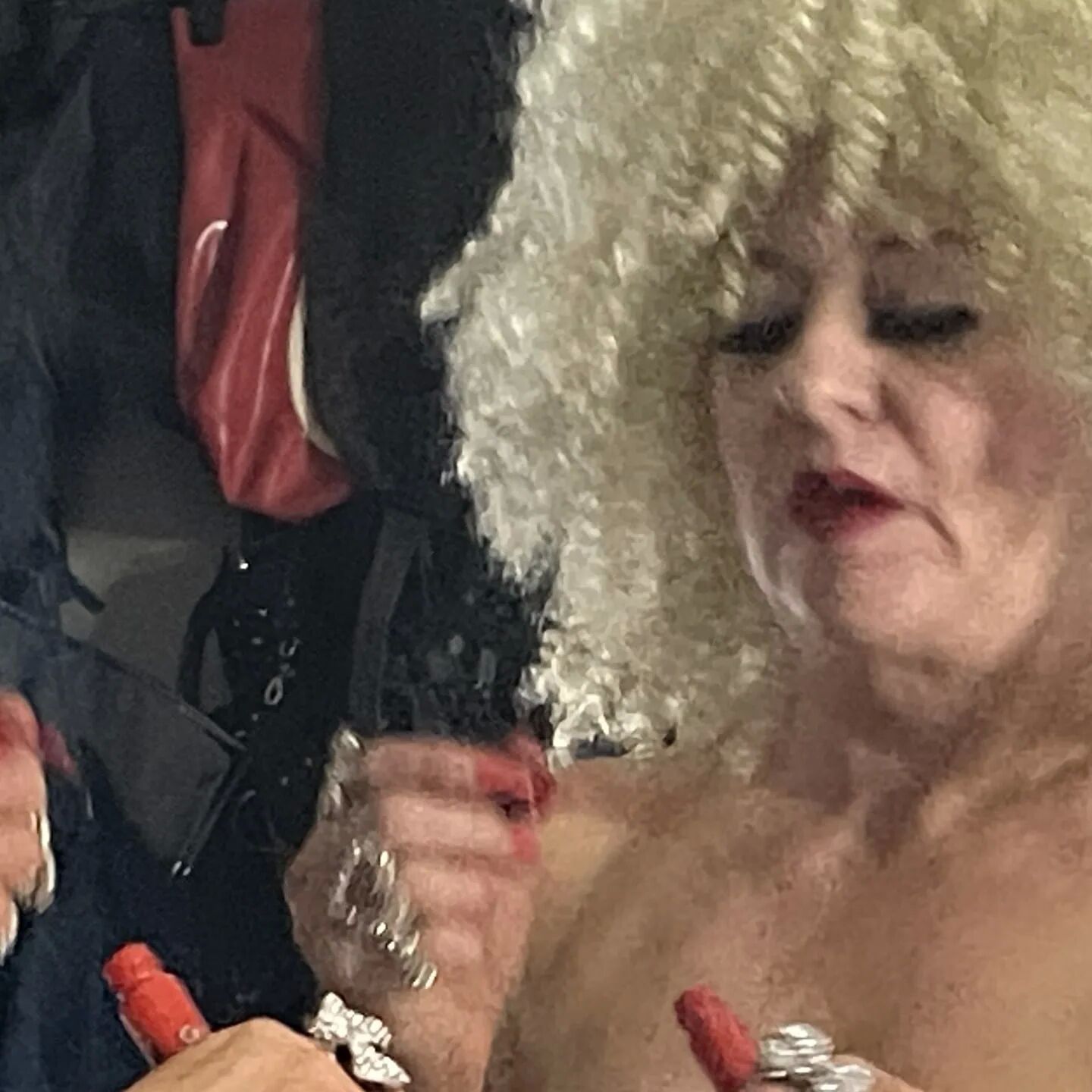 SMOKING TRAMP SHIRLEY