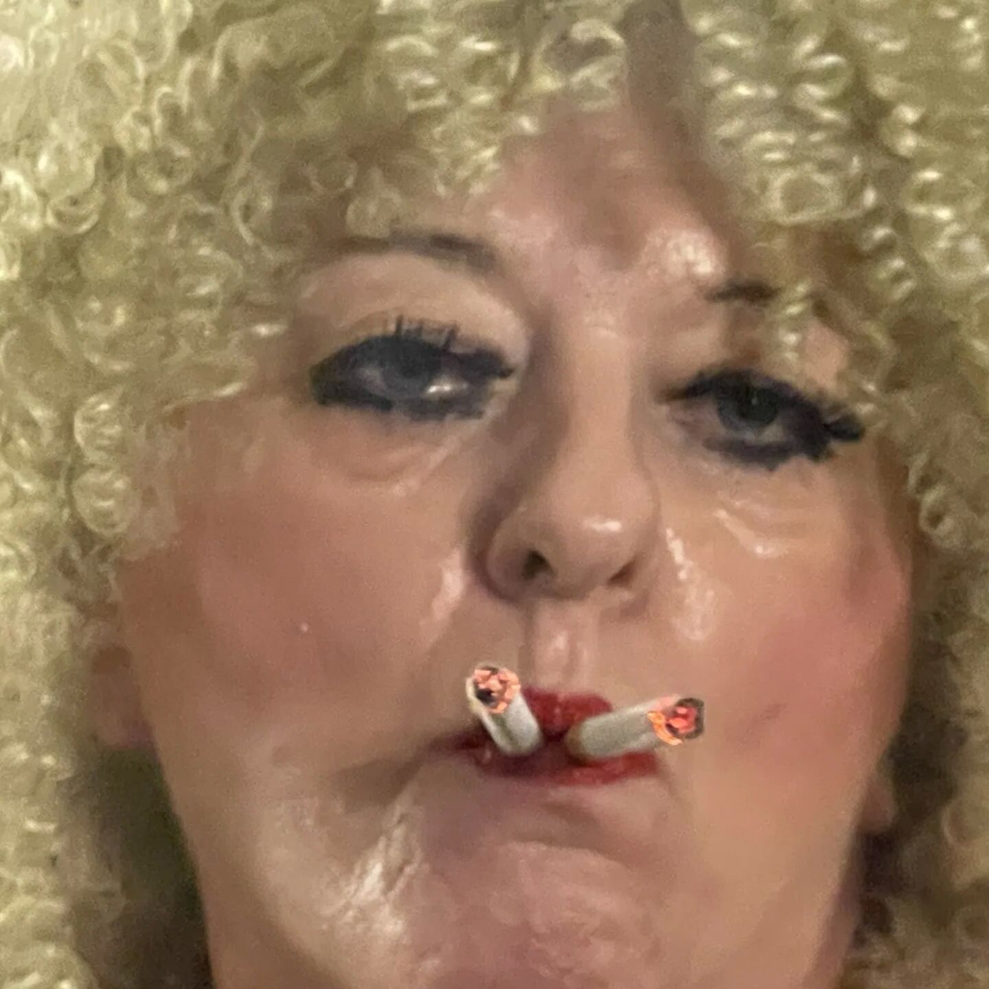SMOKING TRAMP SHIRLEY
