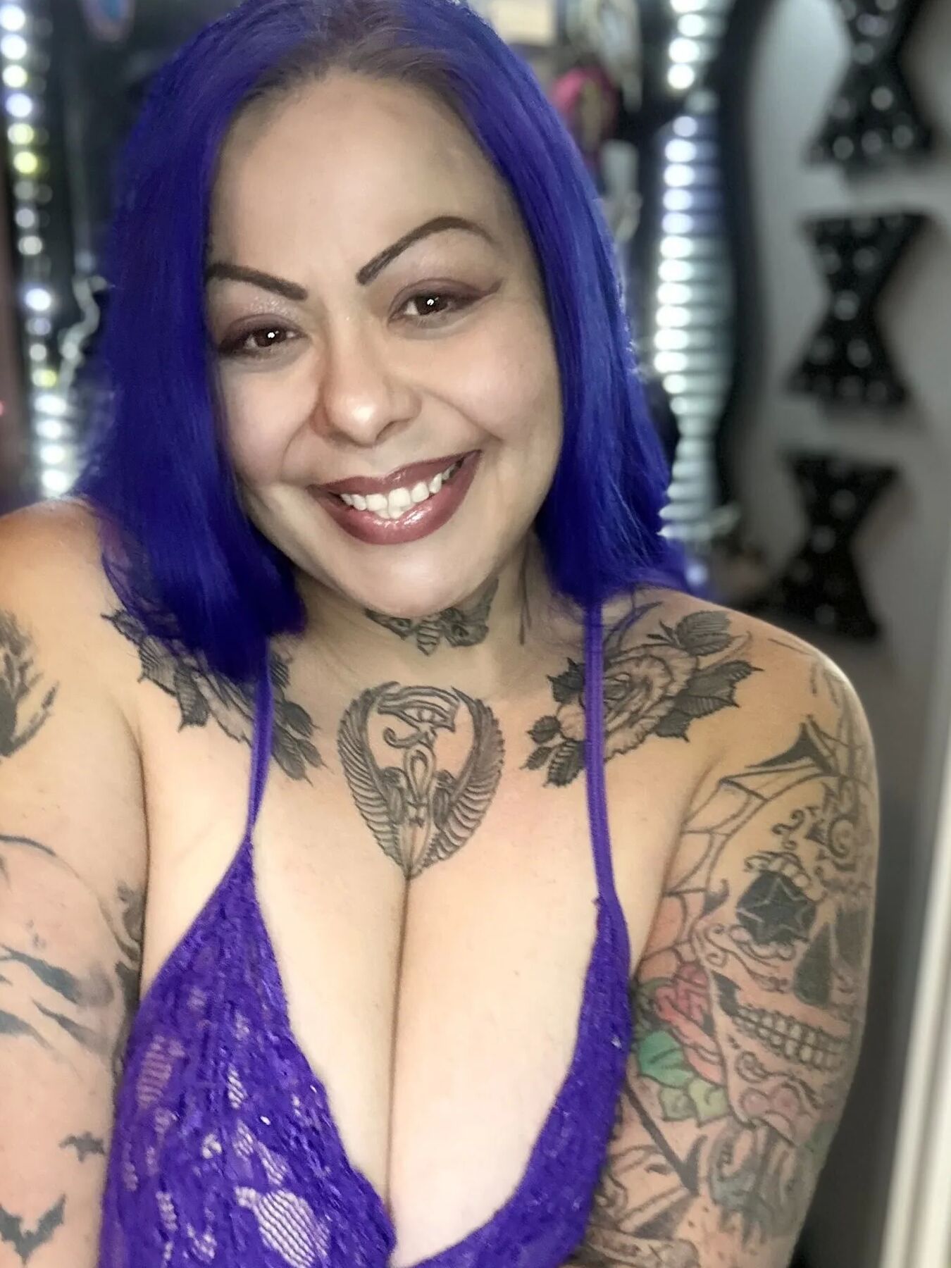 Purple dildo eater