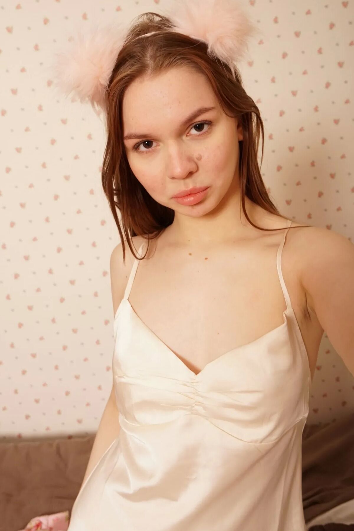 Desirable redhead babe posing in hot selfies