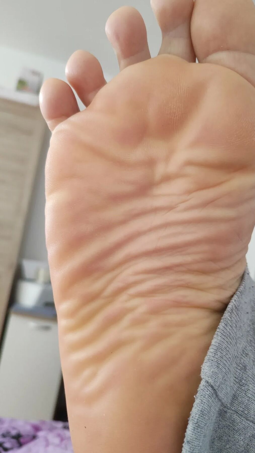 Hornychubby feet new