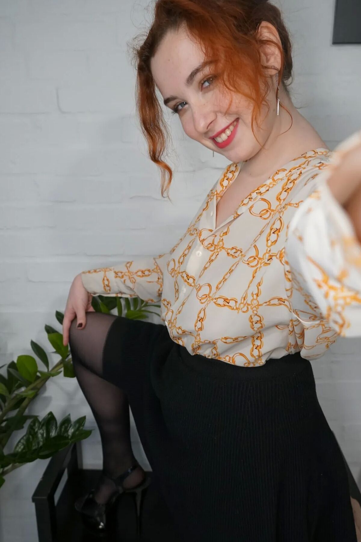 Cutie with saggy tits wants your attention