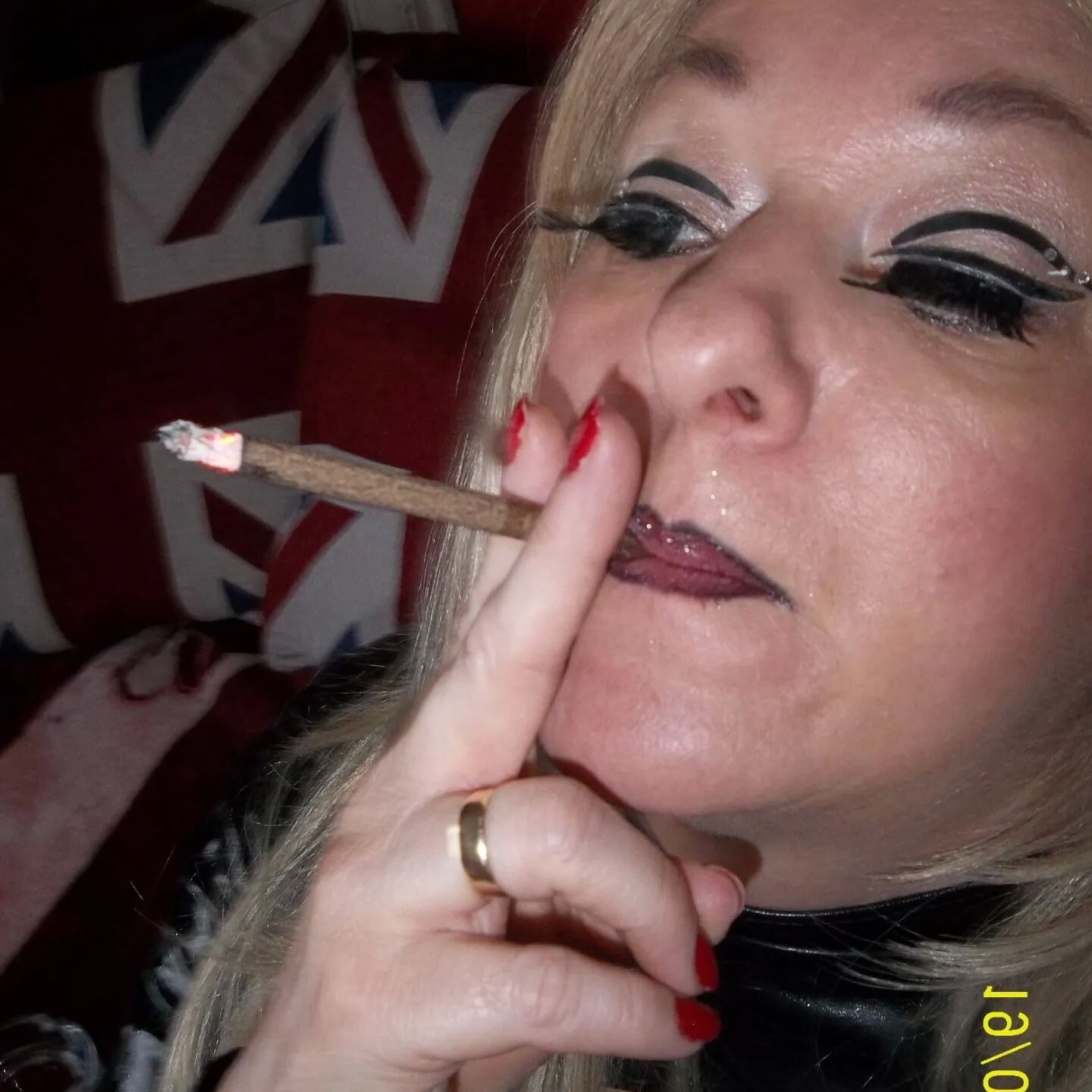 SHIRLEY SLUT 239 LOVE YOU