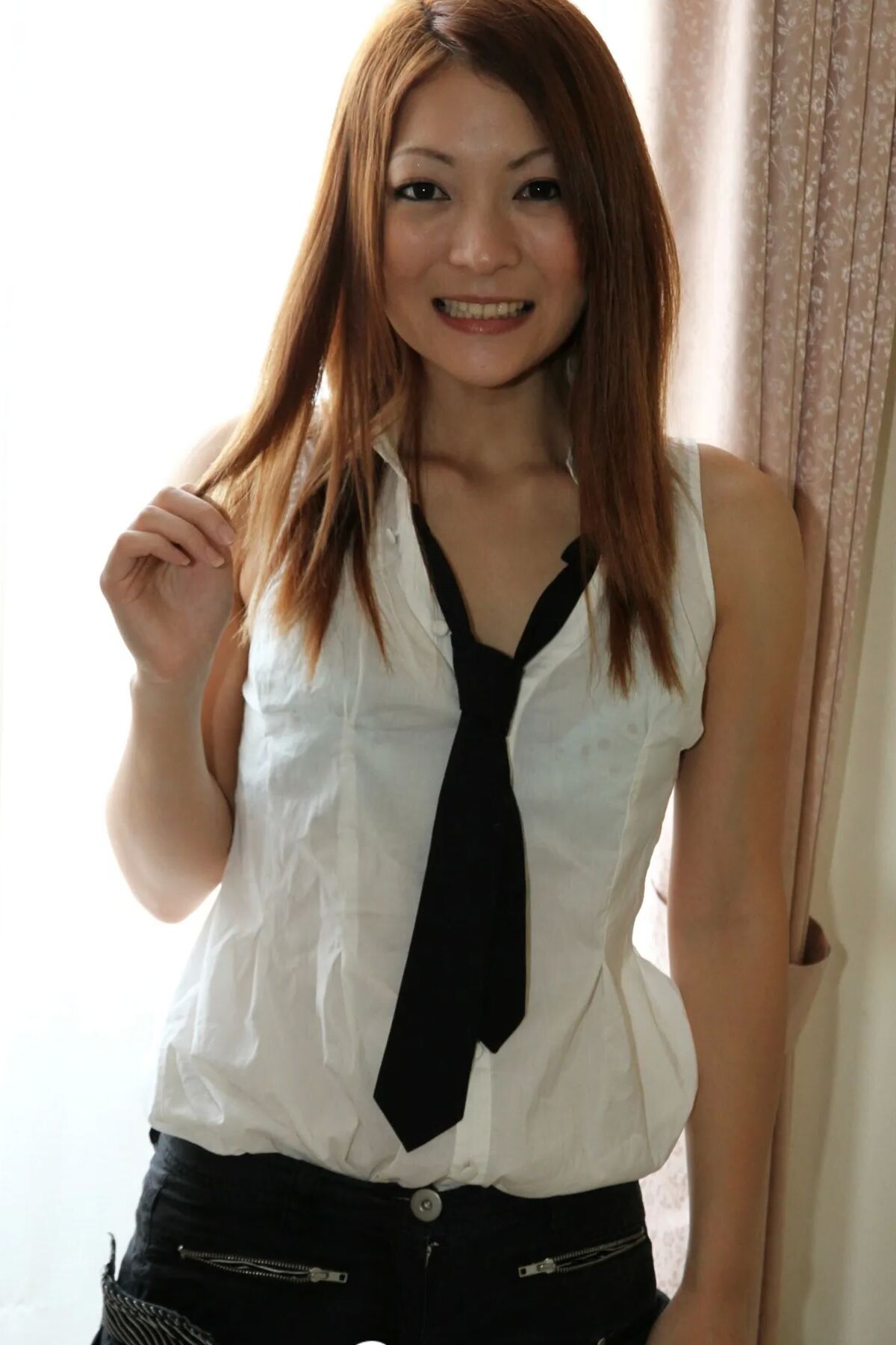 Hot schoolgirl strips off her sexy uniform