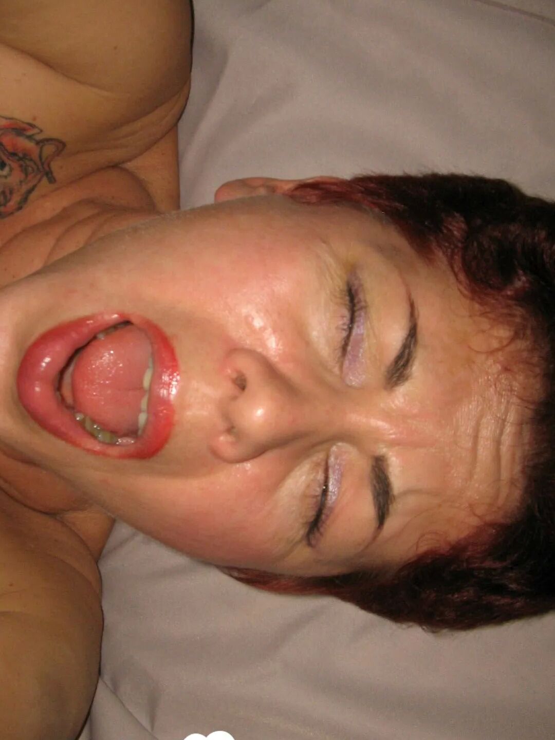 Dipping my cock into her banana vagina