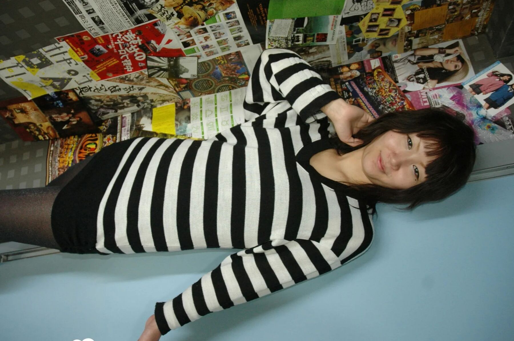 Hot Asian strips pantyhose and does sexy poses