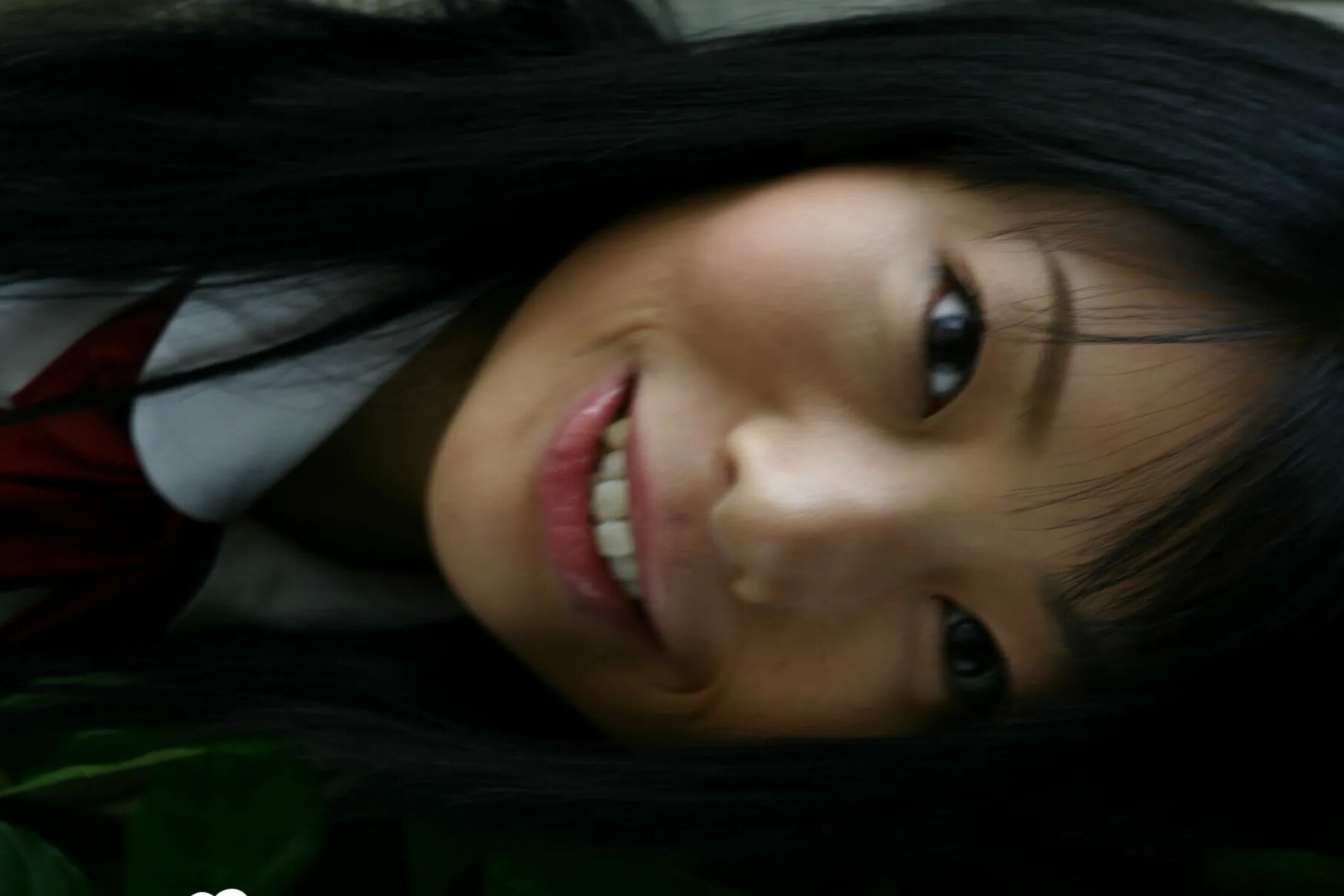 Asian schoolgirl looks for some online exposure