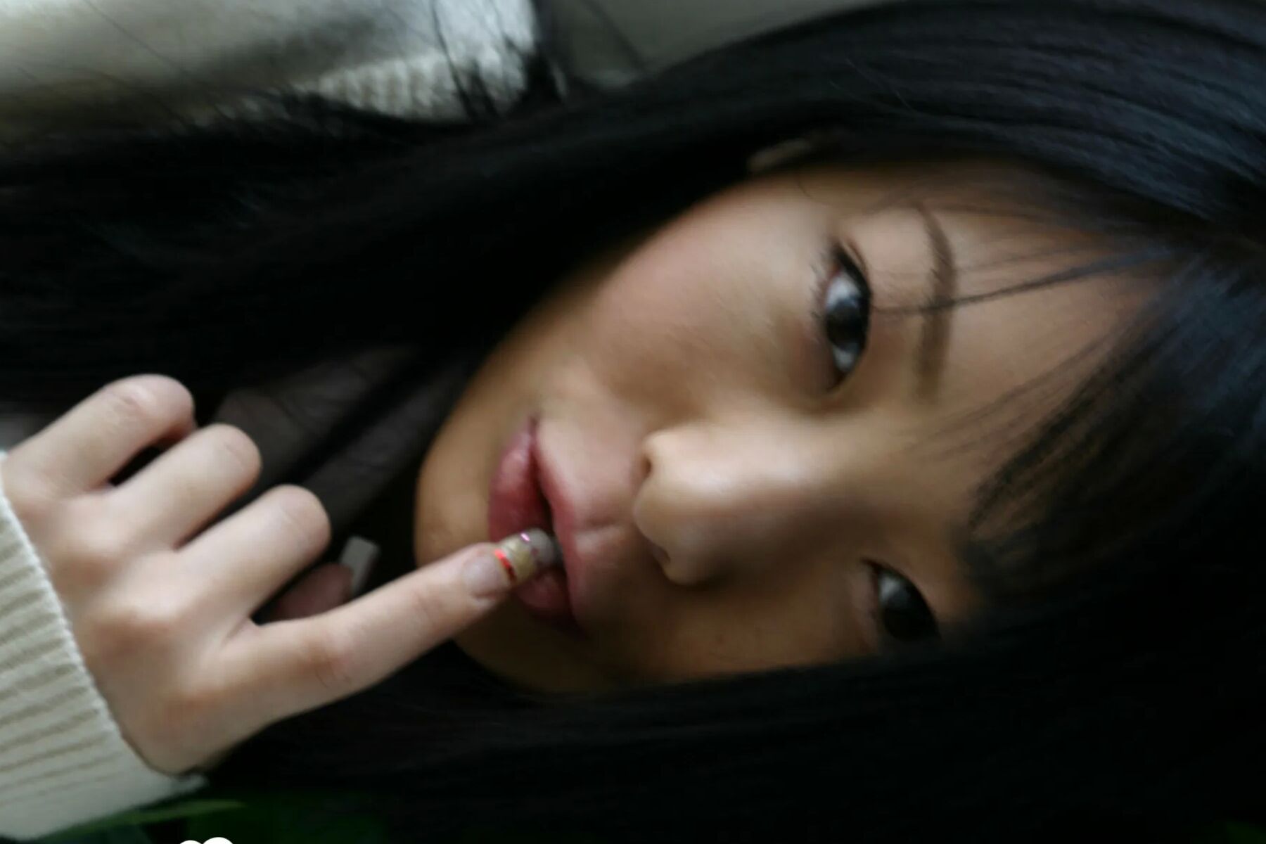 Asian schoolgirl looks for some online exposure