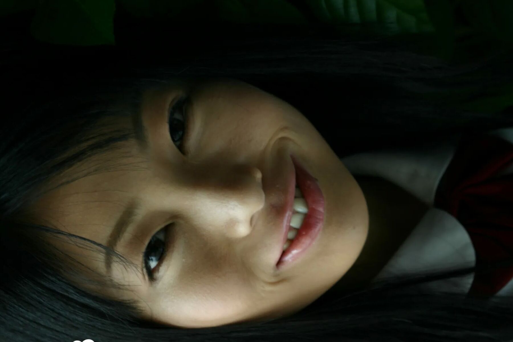 Asian schoolgirl looks for some online exposure