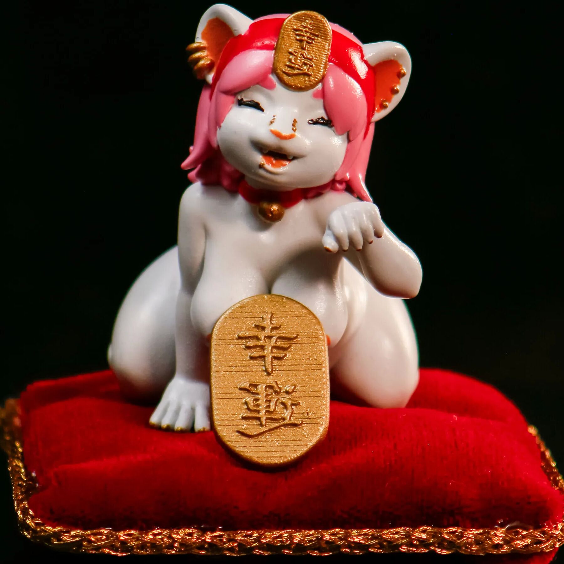Lucky Lioness Furry Figure